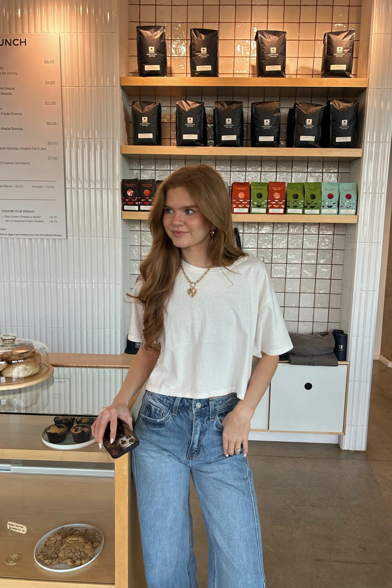 Alyssa Cropped Tee - Image 9