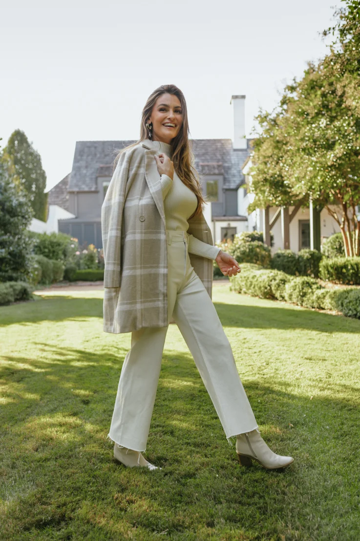 Arya Trench Coat - Image 4