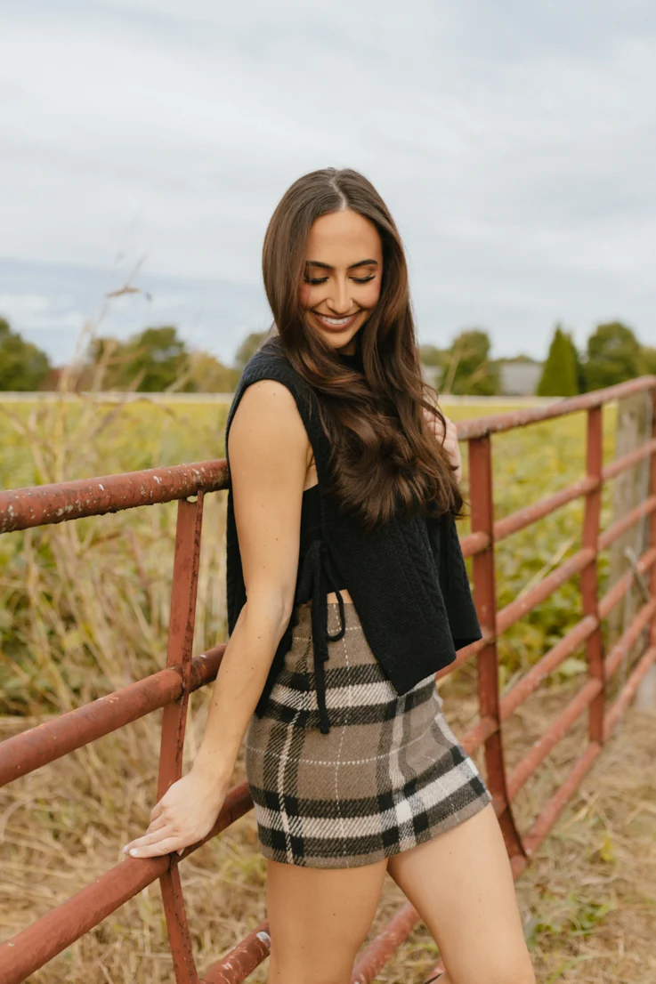 Gracie Sweater Vest - Image 18