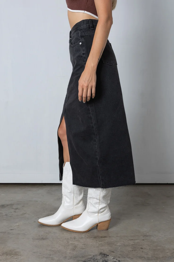 Harleen Skirt - Image 4