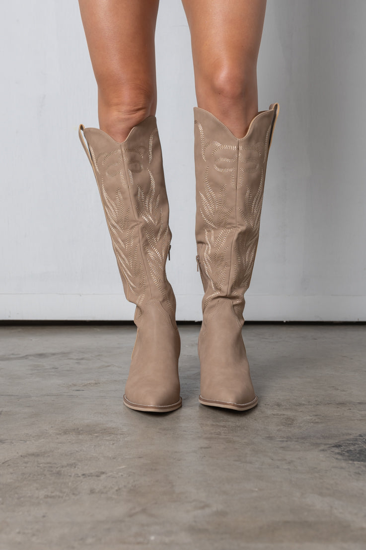 Samara Boots - Image 14