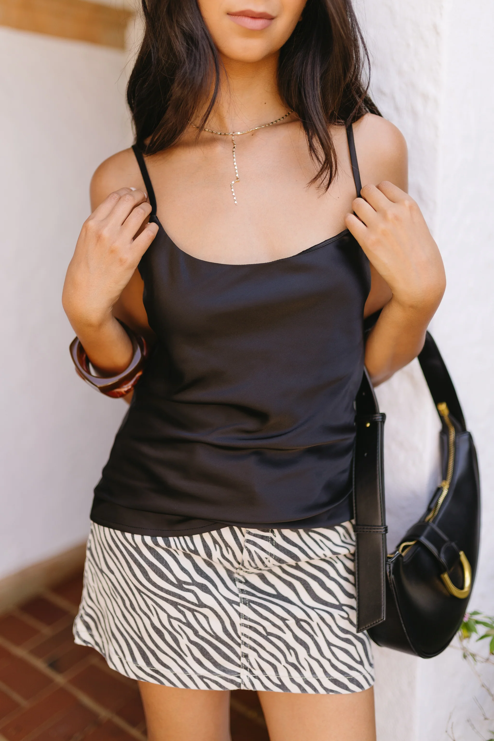 Sleek and Simple Tank - Image 9