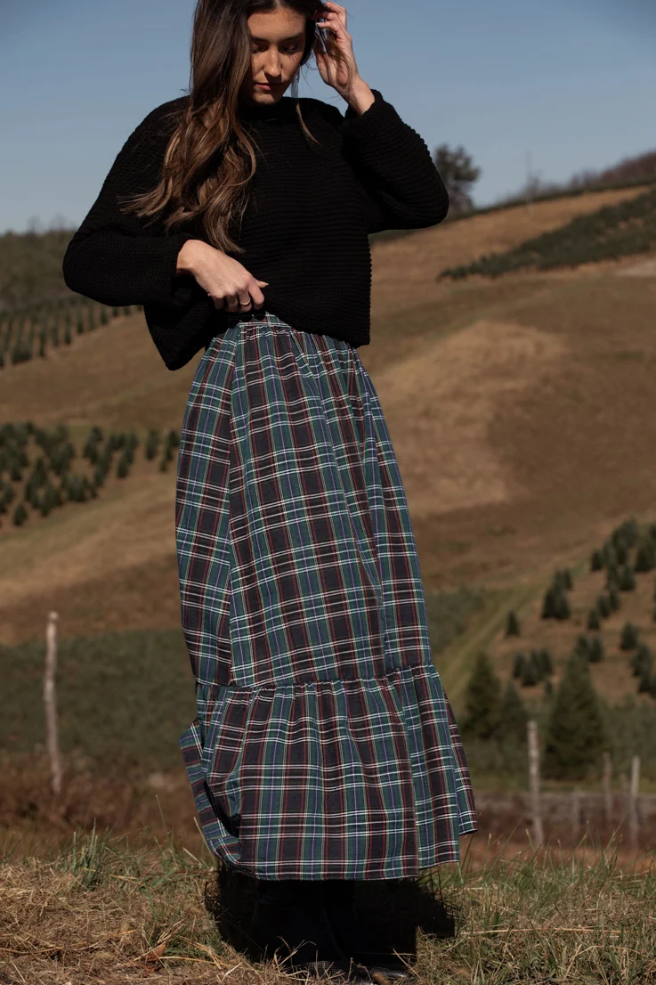 Yuletide Wishes Maxi Skirt - Image 4